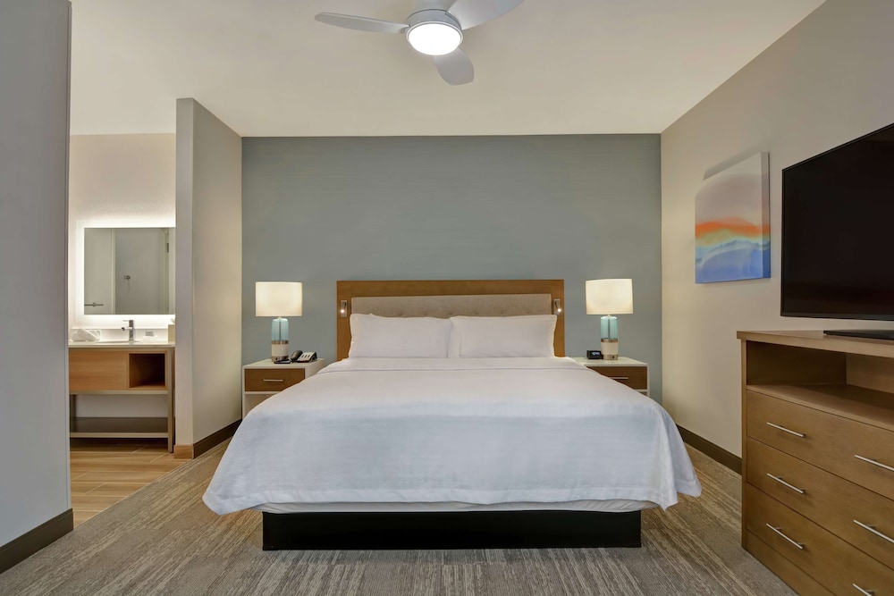Homewood Suites by Hilton Chula Vista Eastlake - photo 25