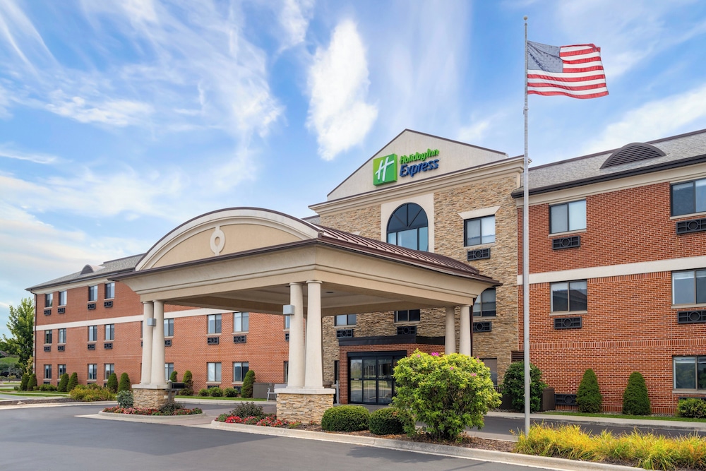 Holiday Inn Express Sheboygan Kohler by IHG - photo 70