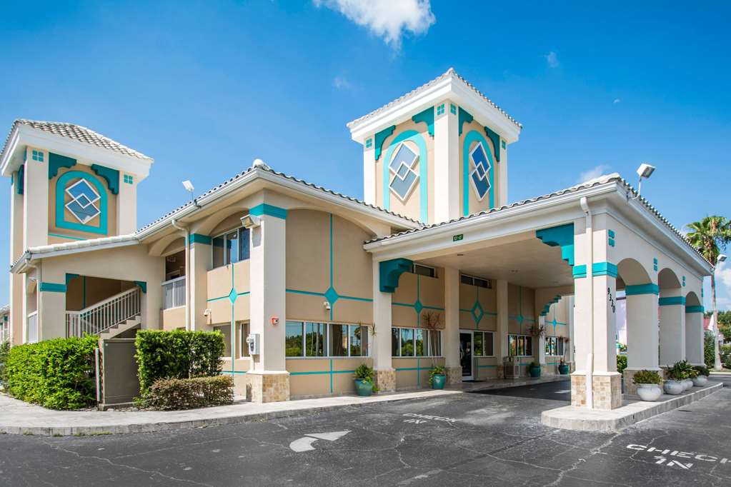 Quality Inn Clermont West Kissimmee - photo 3
