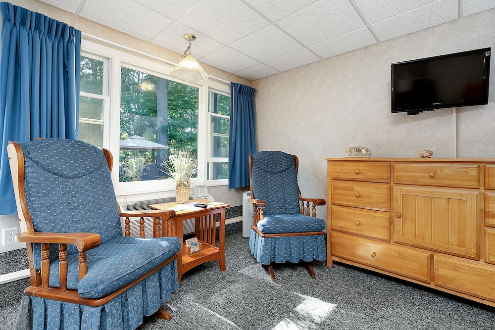 Towne Lyne Motel - photo 109