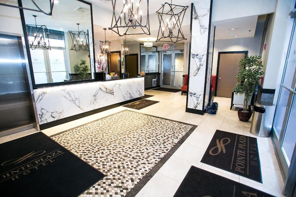 Pointe Plaza Hotel - photo 2