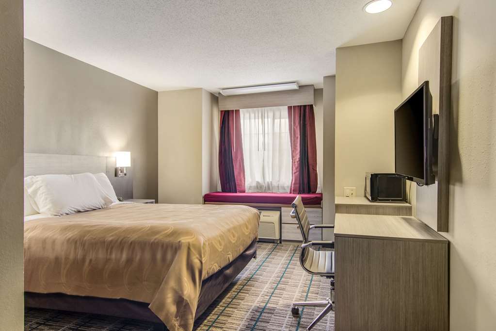 Quality Inn & Suites Grove City Outlet Mall - photo 12