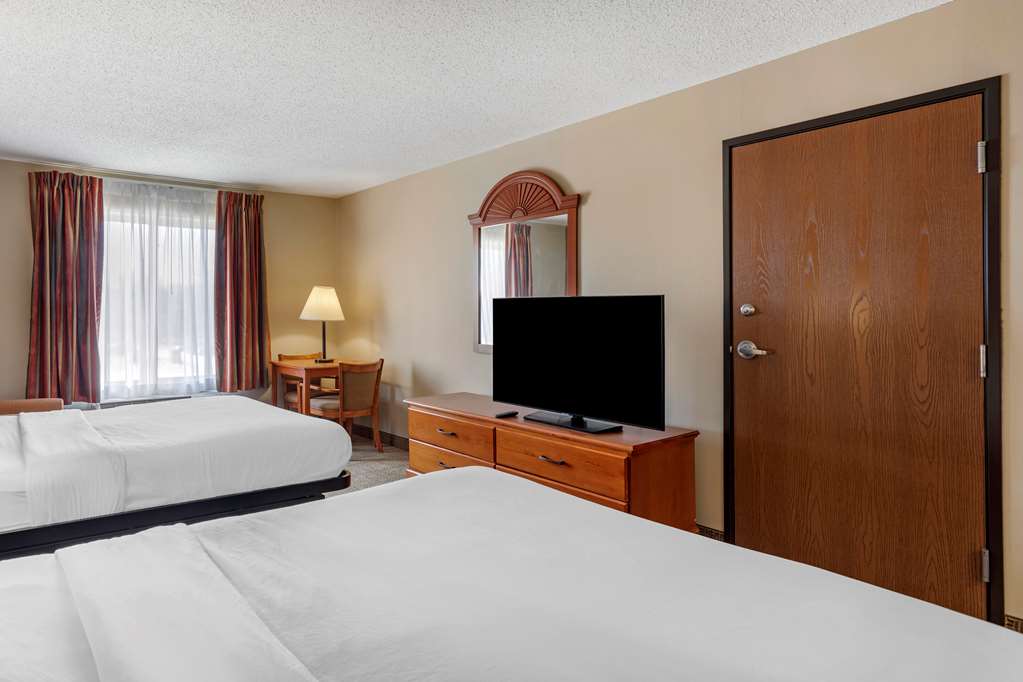 Quality Inn & Suites Rockport Owensboro North - photo 13