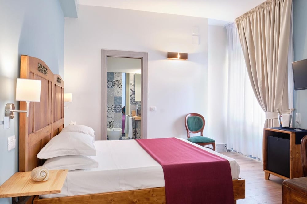 La Via Del Porto in Agropoli, Italy