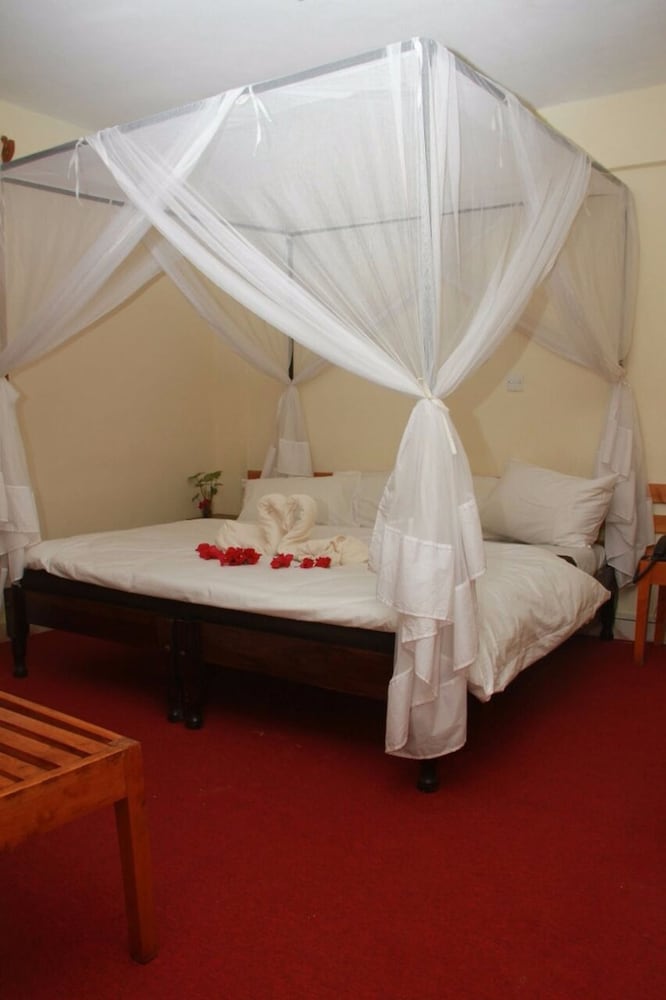 Lake Jipe Safari Camp 9500819 — Taveta