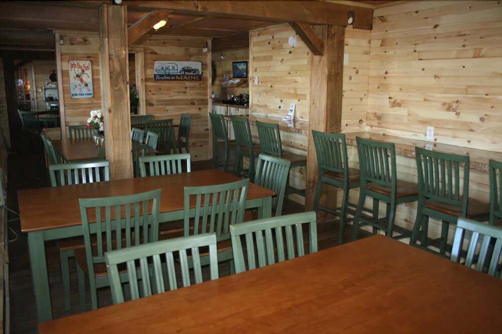 Vacationland Inn & Conference Center - photo 36