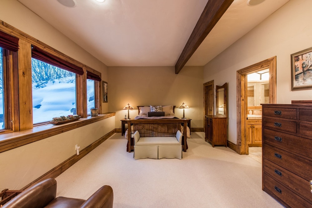 Abode in Deer Crest - photo 12