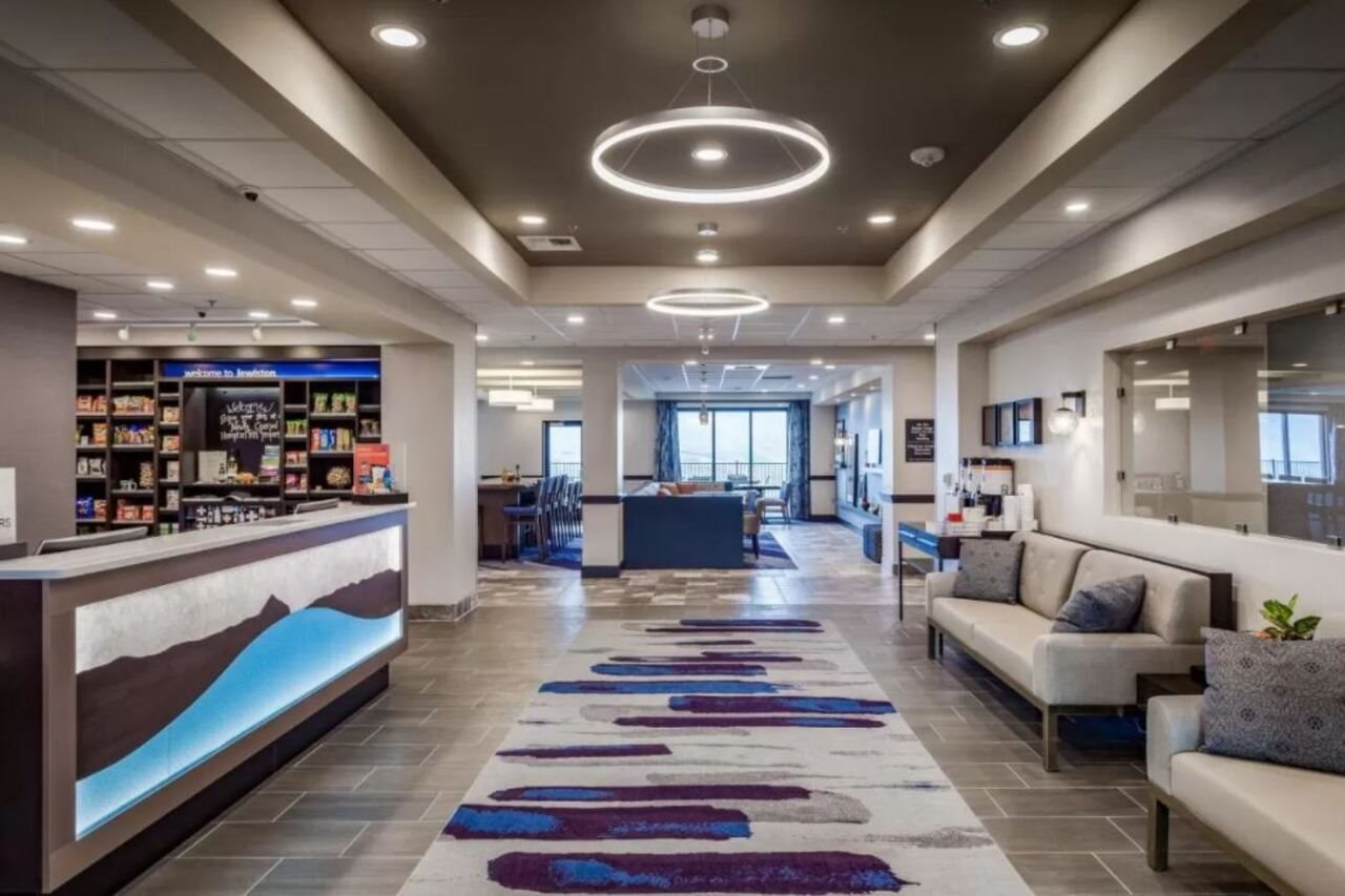 Hampton Inn Lewiston ID - photo 11