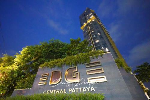 Luxury Edge Seaview Apartment — 4-Star Luxury Hotel in Pattaya, Thailand