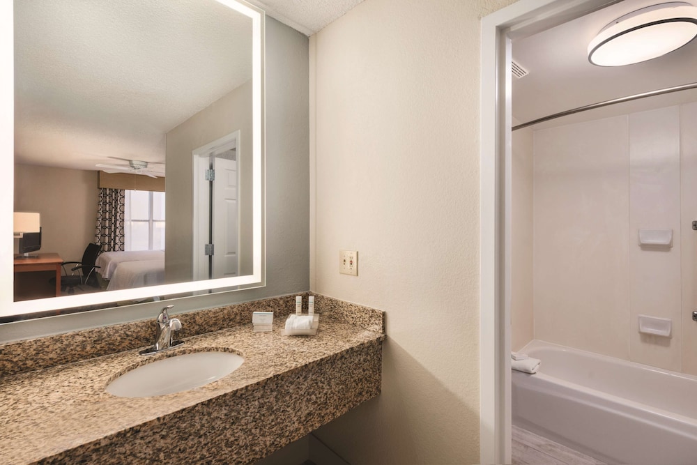 Homewood Suites by Hilton Orlando International Drive Convention Center - photo 16