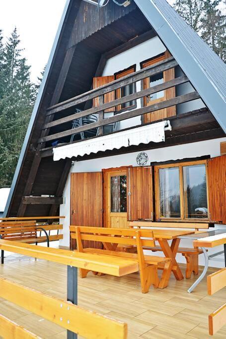 Hiša Pr Valter in Jesenice, Slovenia