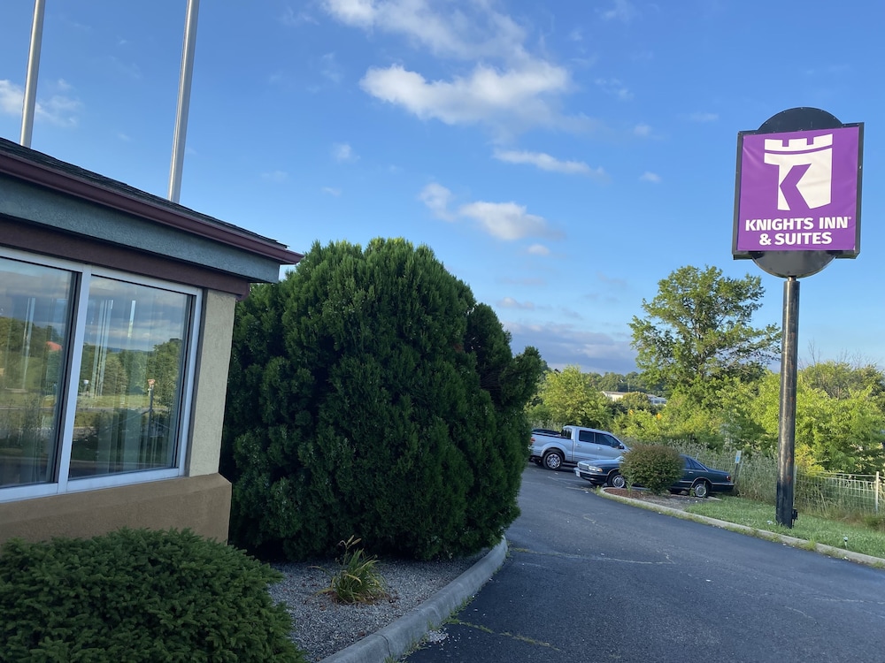 Knights Inn & Suites Dublin - photo 32