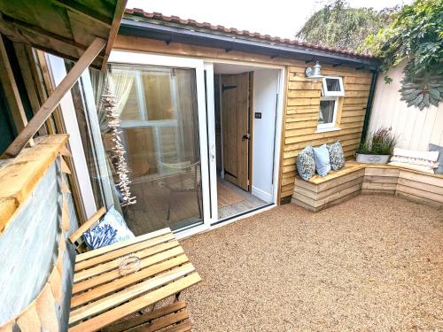 La Cachette - carbon neutral hotel in Blackpool