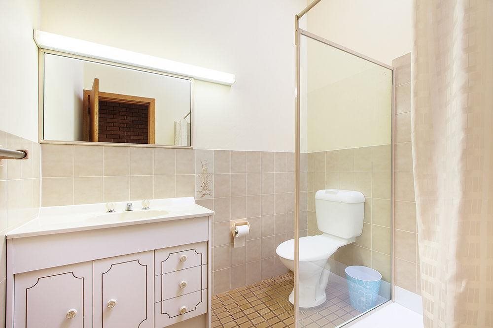 Mollymook Beach Units in Mollymook, Australia