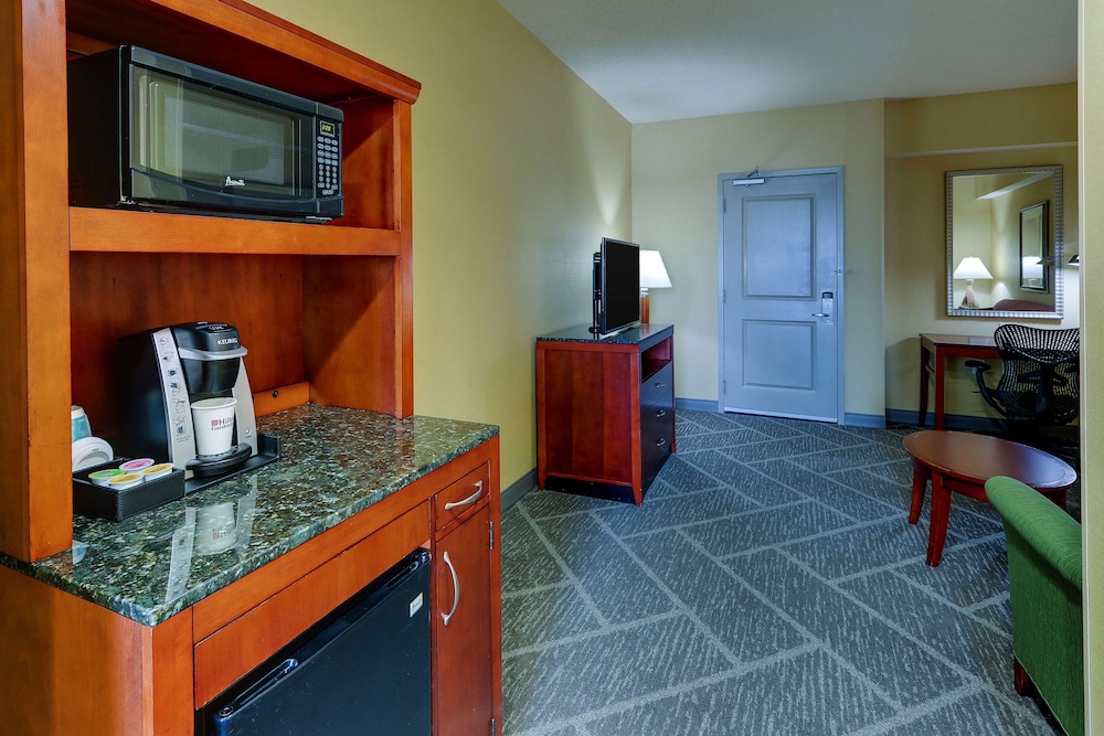 Hilton Garden Inn Indianapolis Airport - photo 19