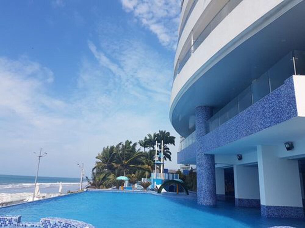 Grand Diamond Beach in Unknown City, Ecuador