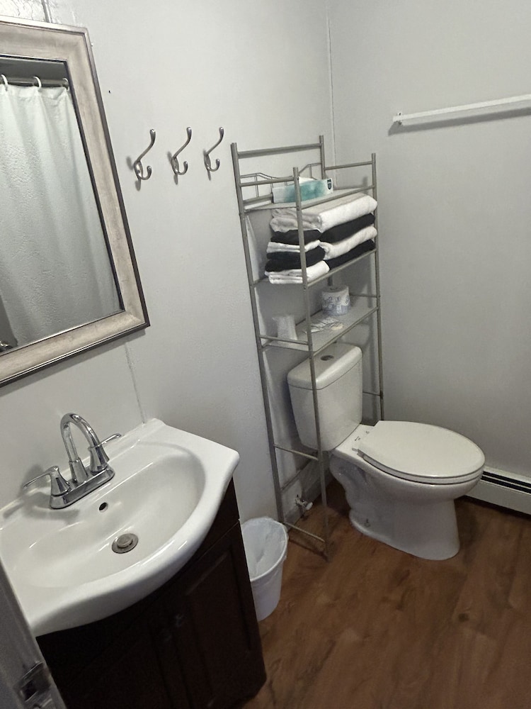 Spirit Lake Resort Motel - photo 22