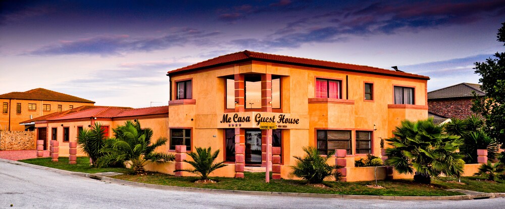 Me Casa Guest House — 4-Star Luxury Hotel in Port Elizabeth, South Africa