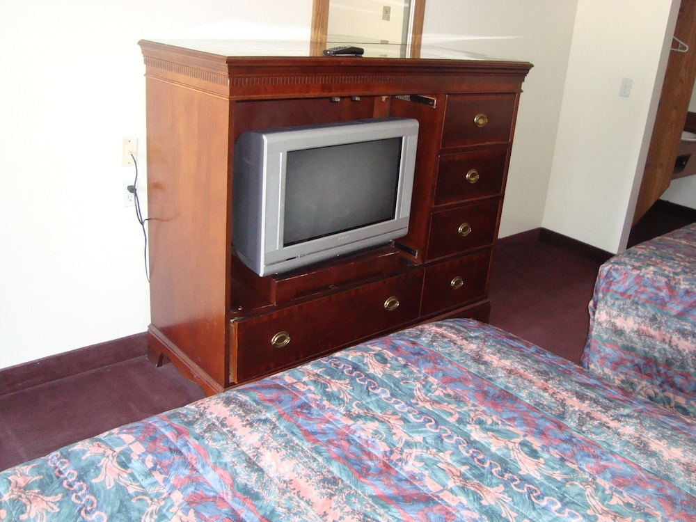 Willow Springs Motel - photo 17