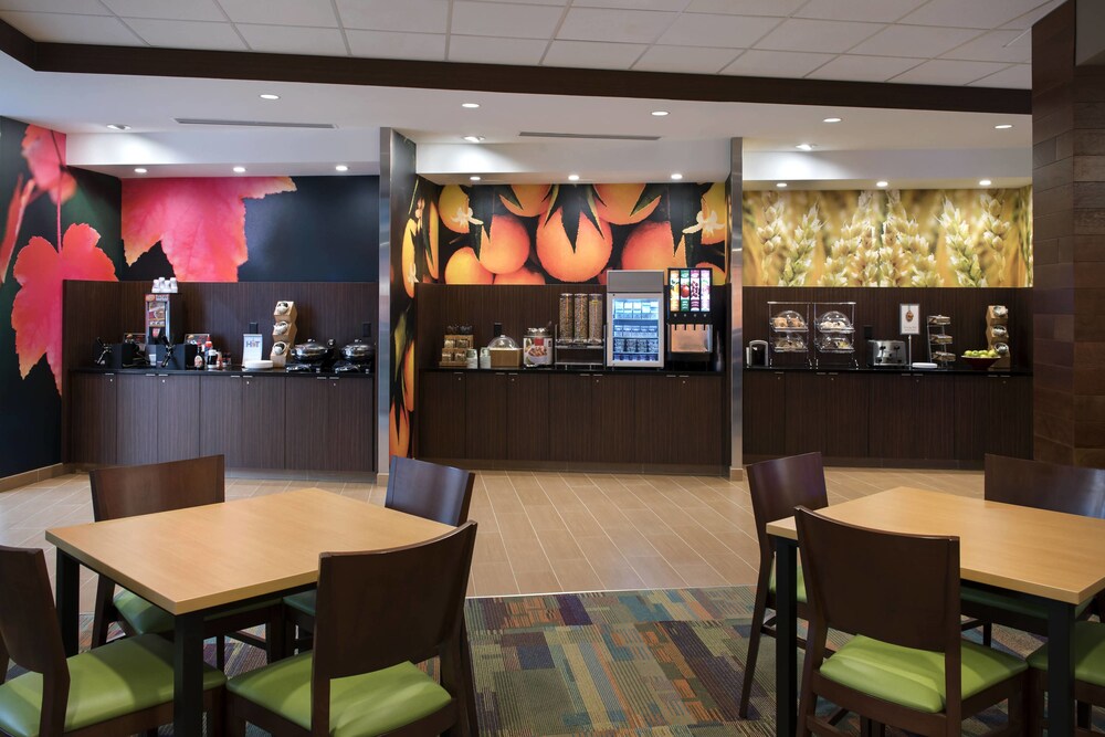 Fairfield Inn & Suites by Marriott Buffalo Amherst University - photo 34