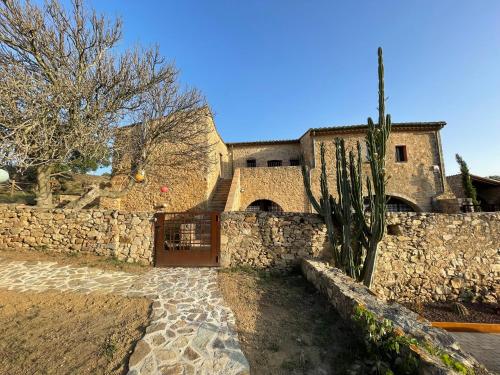 Can Claros - carbon neutral hotel in Capmany