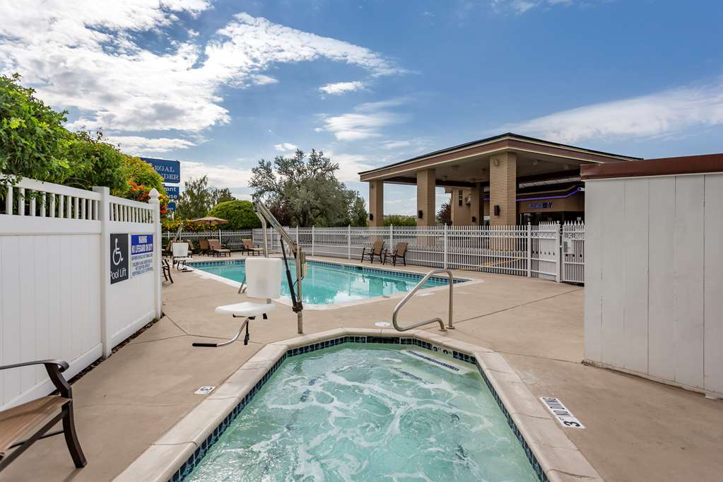 Best Western Dunmar Inn - photo 10