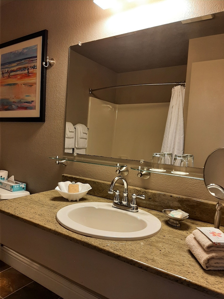 Bandon Inn - photo 40