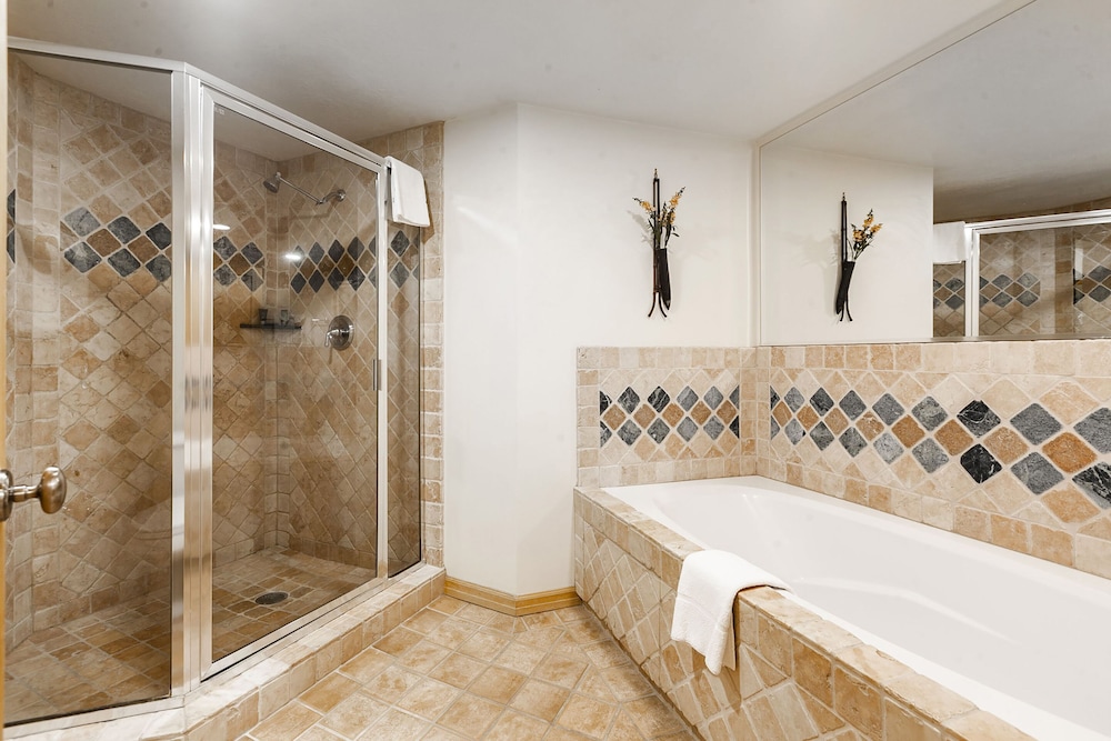 The Caledonian by All Seasons Resort Lodging - photo 226