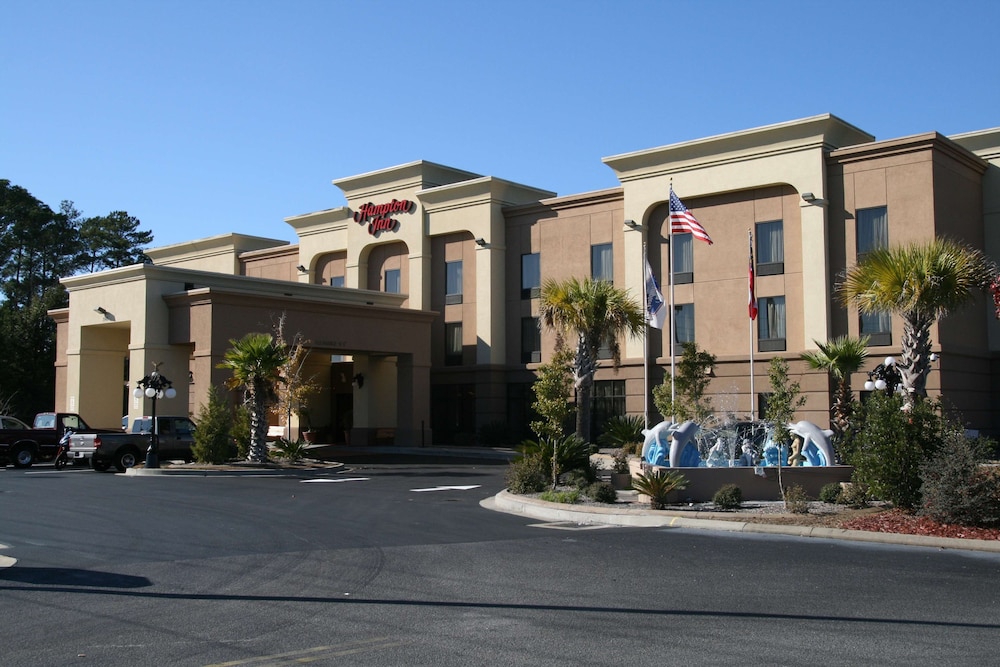 Hampton Inn Hinesville - photo 22