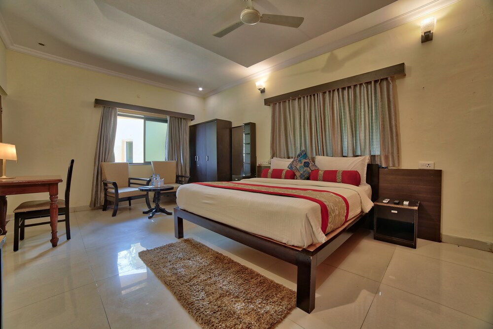 Tadoba Tiger Resort in Chanda, India