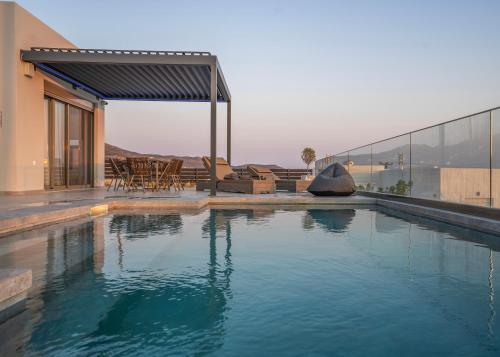 Seametry Karystos in Karystos, Greece