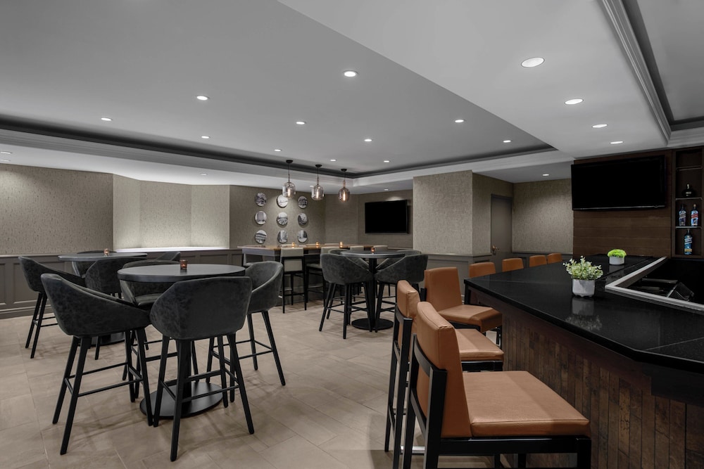 Pittsburgh Marriott North - photo 32