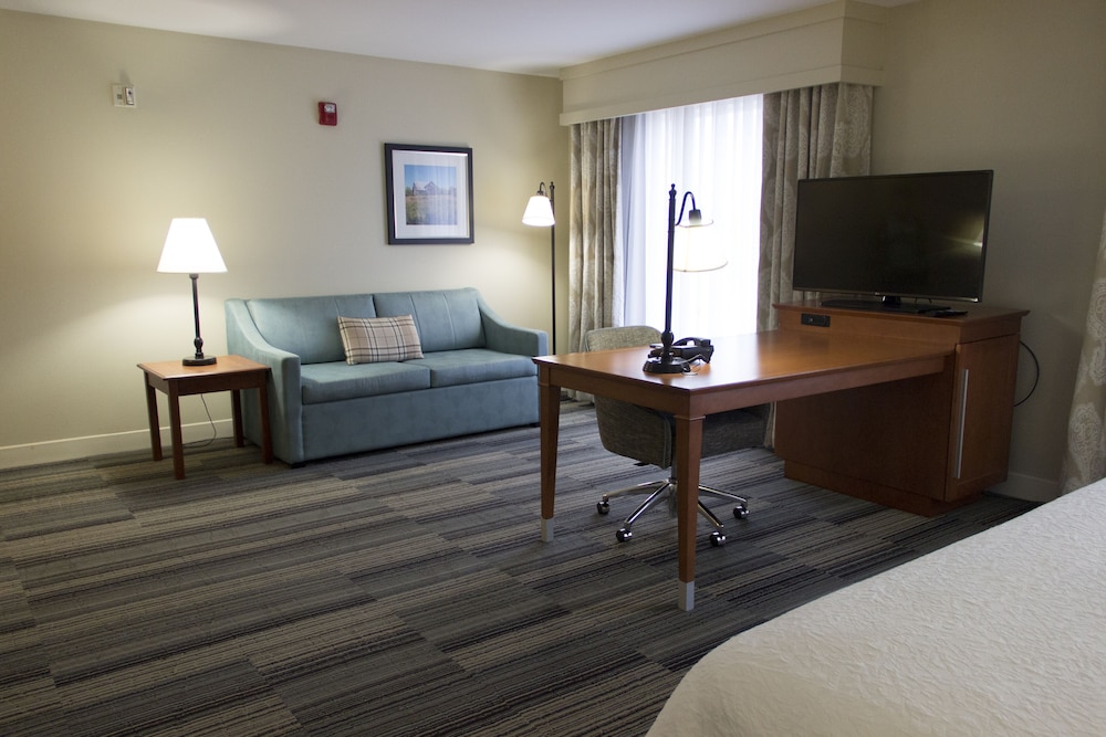 Hampton Inn & Suites Davenport - photo 7