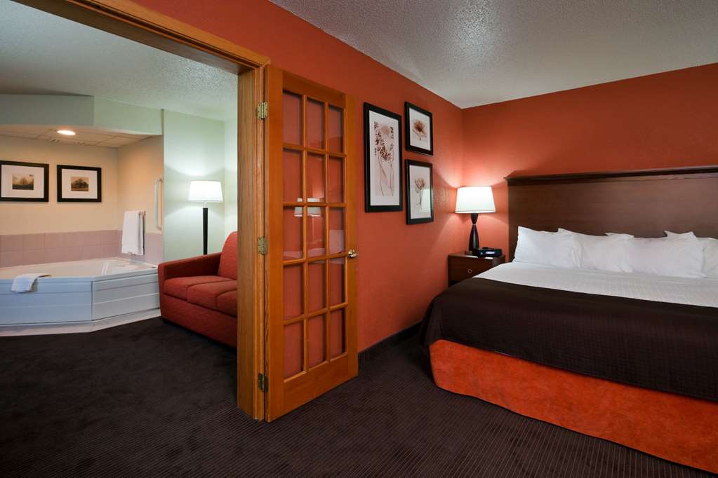AmericInn by Wyndham Worthington - photo 18