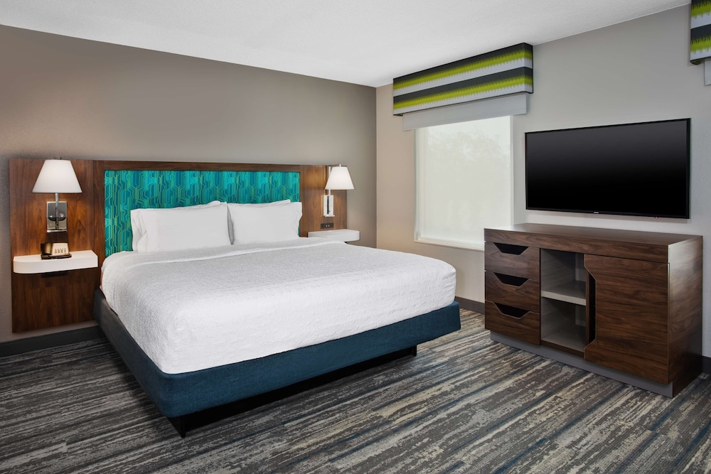 Hampton Inn & Suites Cape Coral Fort Myers Area FL - photo 20
