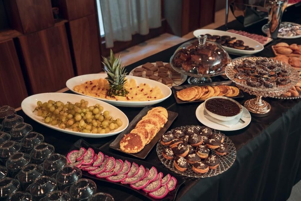 מזון ומשקאות