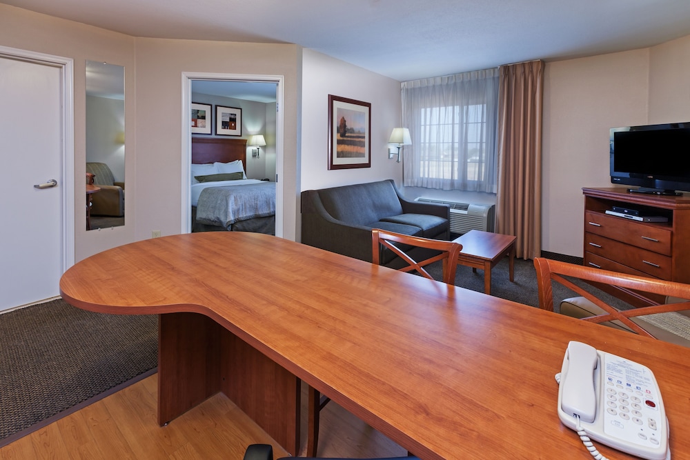 Candlewood Suites Owasso by IHG - photo 8