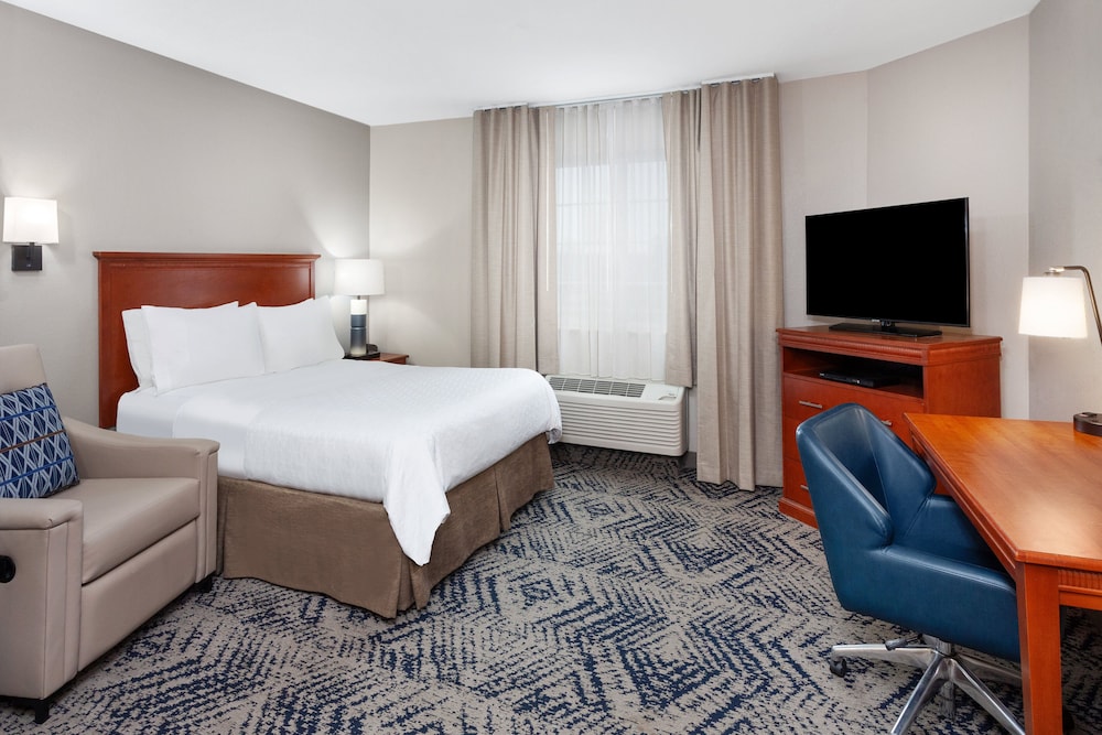 Candlewood Suites Louisville North by IHG - photo 19