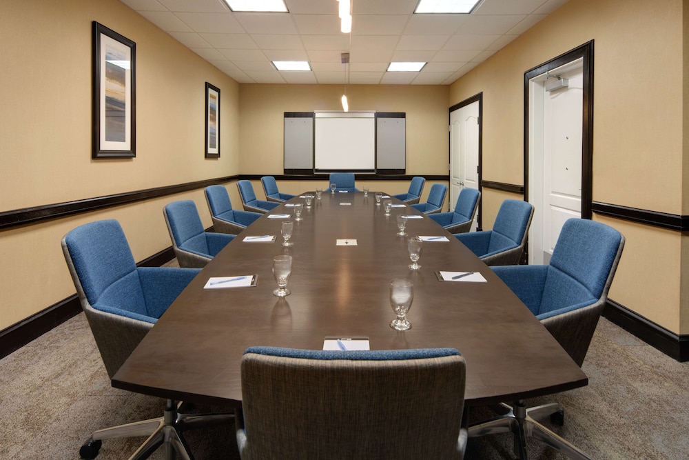 Hilton Garden Inn Tyler - photo 48
