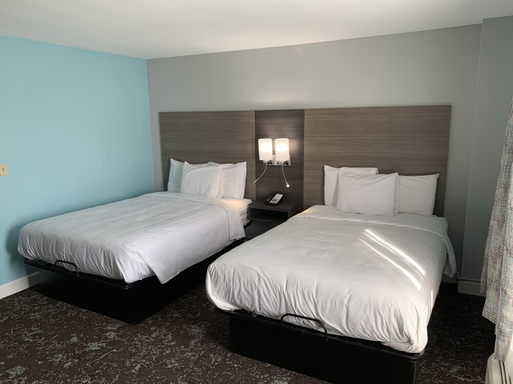 The Inn On Broadway - photo 18