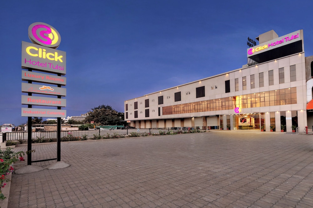 Click Hotel Tulsi in Jamnagar, India