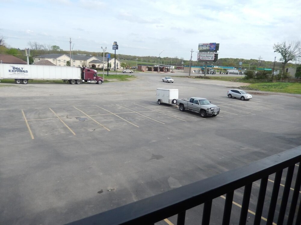 Motel 6 Atoka OK - photo 19