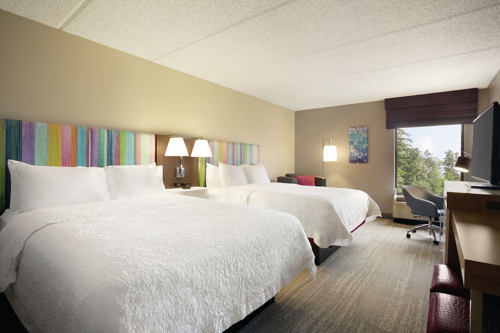 Hampton Inn Houston Brookhollow - photo 11