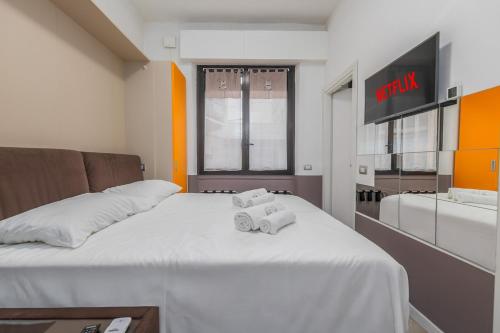 5 min to Metro Independent Quiet Privacy — 4-Star Luxury Hotel in Milan, Italy