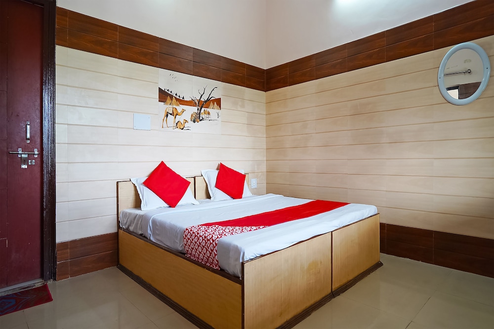Hotel Abhinandan — hotel in Mathura