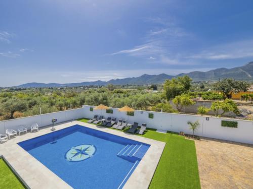 Cubo's Villa Pilar — 4-Star Luxury Hotel in Alhaurin El Grande, Spain
