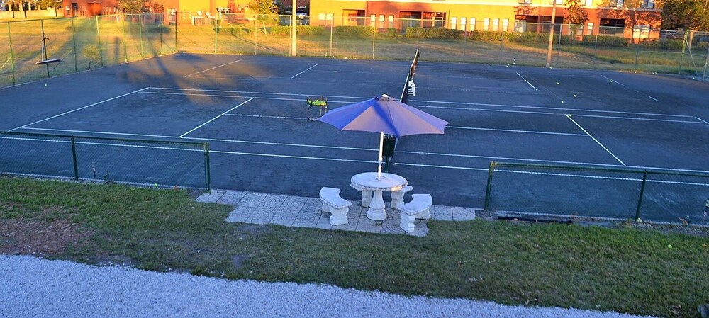 The Palmer Inn & Tennis Club - photo 23