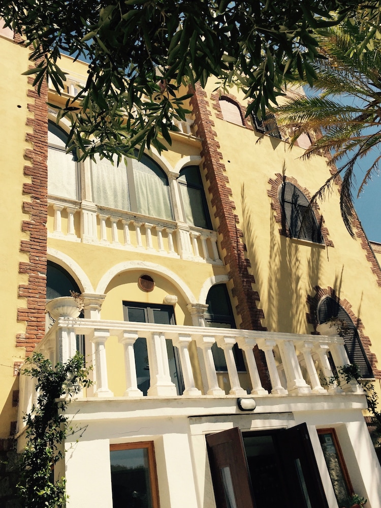 Castello Monticello — hotel in Isola Del Giglio