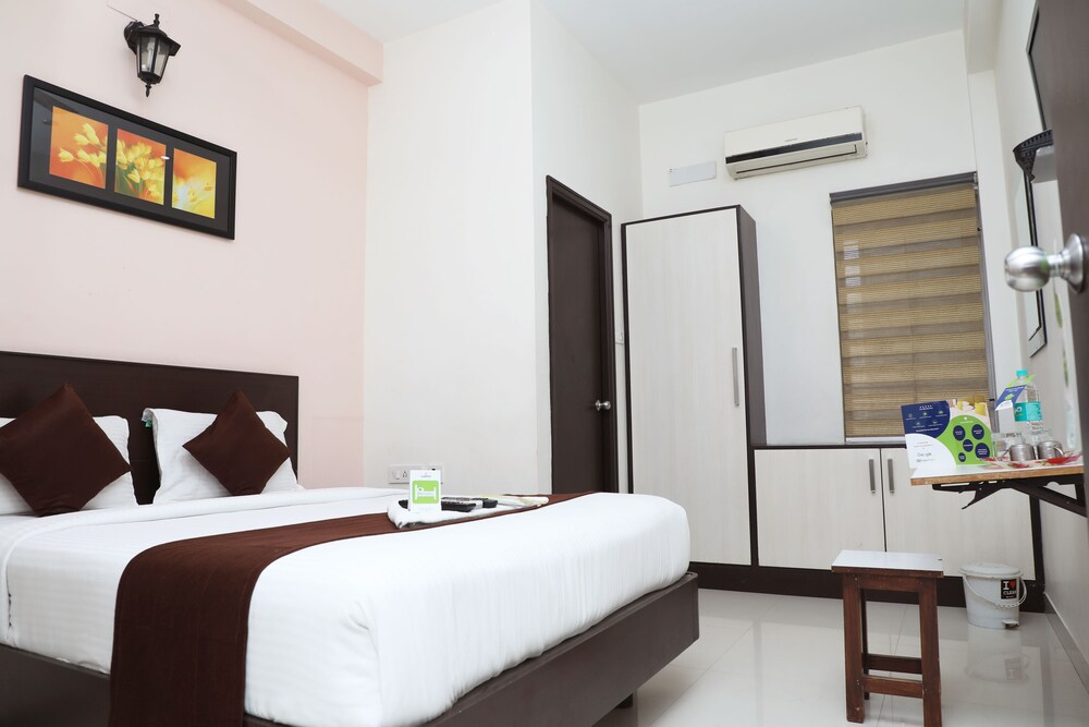Ulo Rd Tower - carbon neutral hotel in Chennai