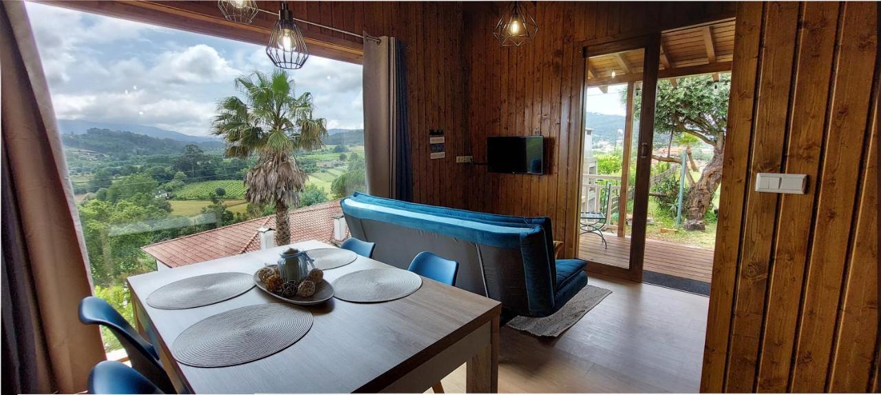 Fernandes Guest house Blue bungalow — 4-Star Luxury Hotel in Ponte De Lima, Portugal